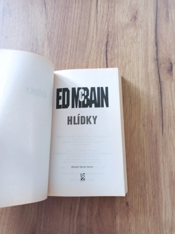 ED McBAIN - Hlídky