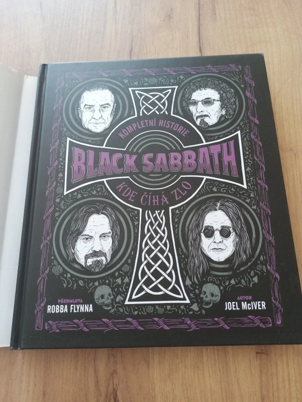 JOEL McIVER - Kompletní historie Black Sabbath - Kde číhá zlo