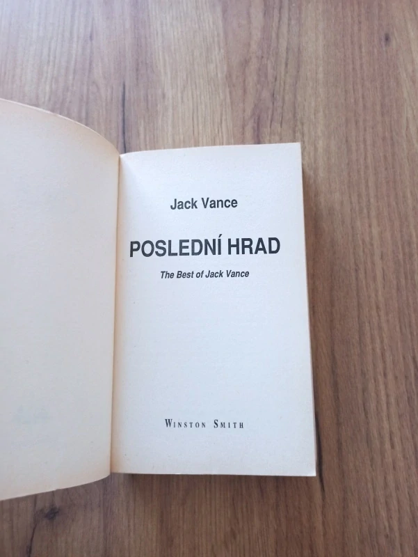 JACK VANCE - Poslední hrad