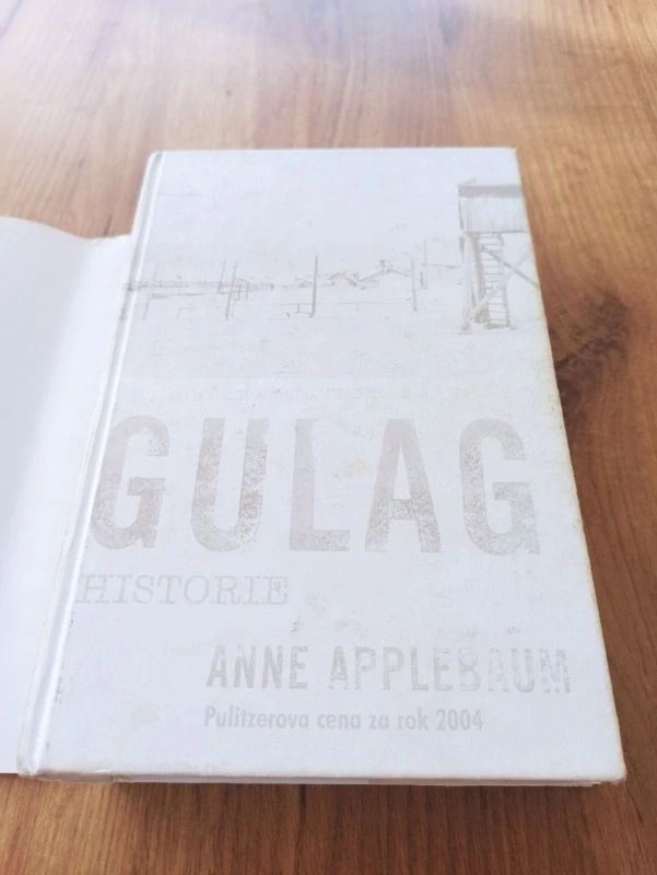 ANNE APPLEBAUM - Gulag: historie