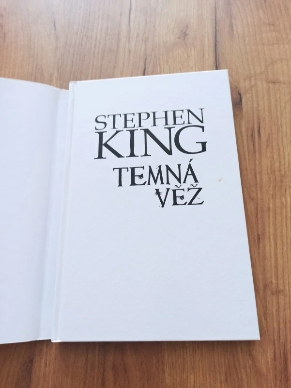 PETER DAVID, STEPHEN KING - Temná věž 3: Zrada