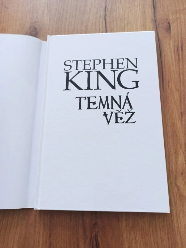 PETER DAVID, STEPHEN KING - Temná věž 9: Pistolník 4: Dostavníková stanice