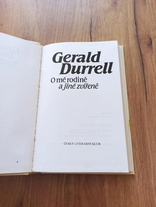 GERALD DURRELL - O mé rodině a jiné zvířeně