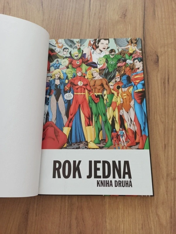 MARK WAID, BRIAN AUGUSTYN, JOE SAMACHSON - DC Komiksový komplet č. 15. - JLA Rok jedna - Kniha druhá
