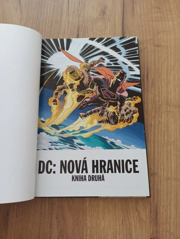 DARWYN COOKE, GARDNER FOX - DC Komiksový komplet č. 49. - Nová hranice - Kniha druhá