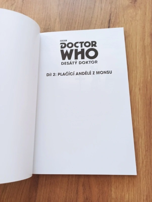 ROBBIE MORRISON - Doctor Who: Desátý Doktor 2. - Plačící andělé z Monsu