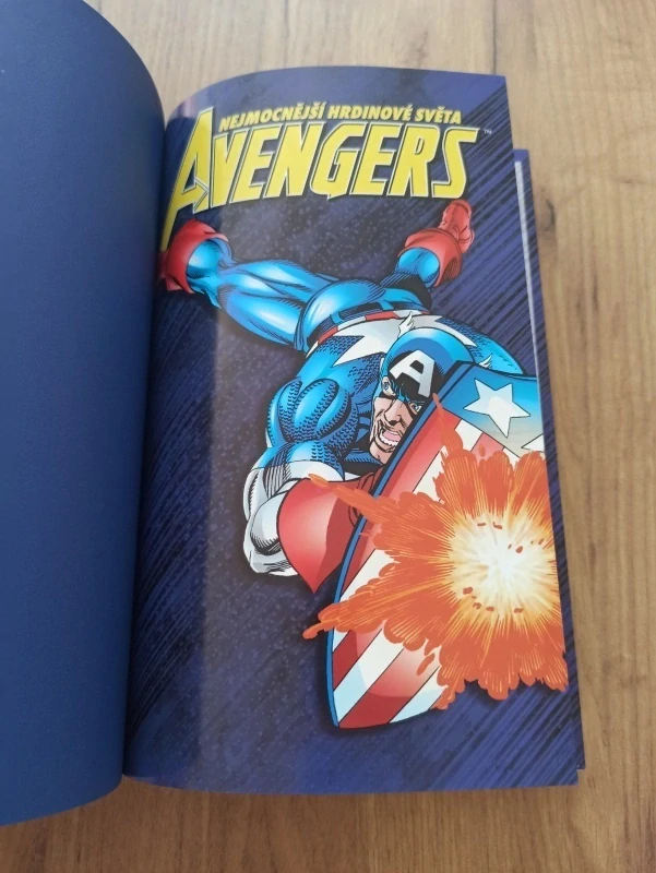 KURT BUSIEK, MARK WAID, JOHN OSTRANDER, JOE EDKINS, LEN KAMINSKI - Avengers - nejmocnější hrdinové světa: Do boje!
