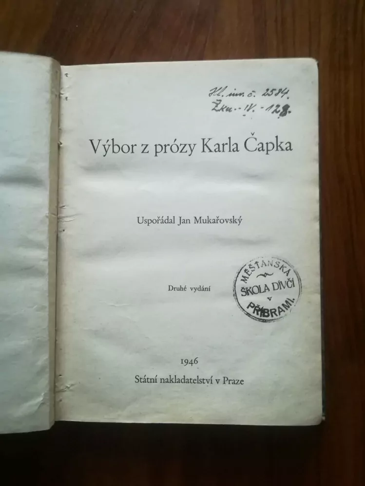 KAREL ČAPEK - Výbor z prózy Karla Čapka