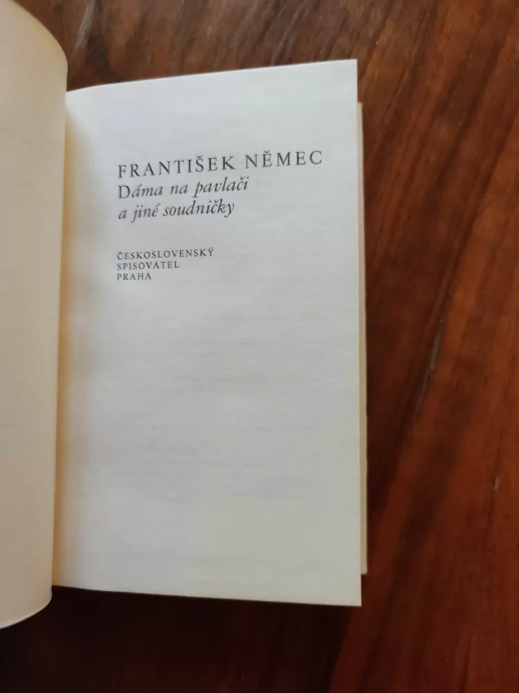 FRANTIŠEK NĚMEC - Dáma na pavlači a jiné soudničky