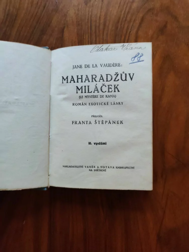 JANE DE LA VAUDÈRE - Maharadžův miláček
