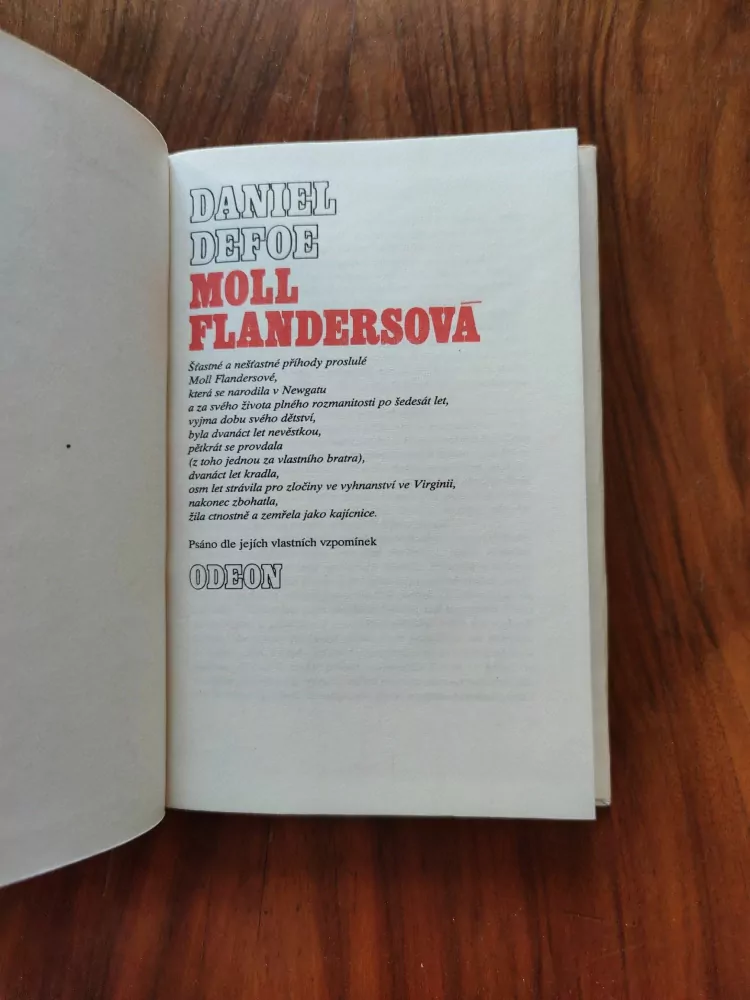 DANIEL DEFOE - Moll Flandersová