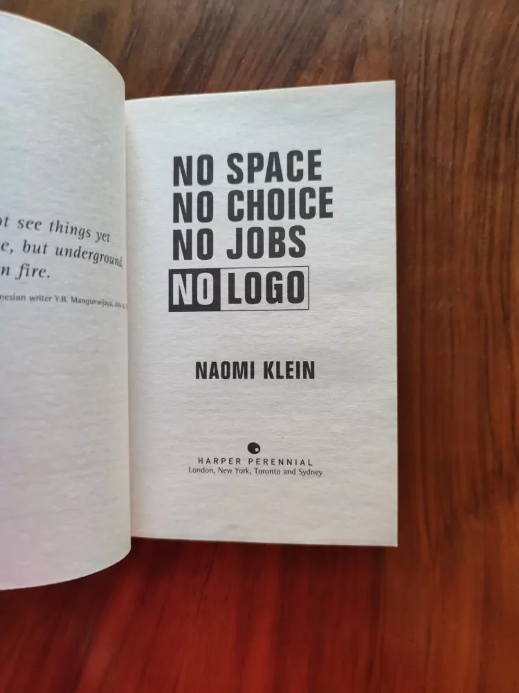 NAOMI KLEIN - No Logo