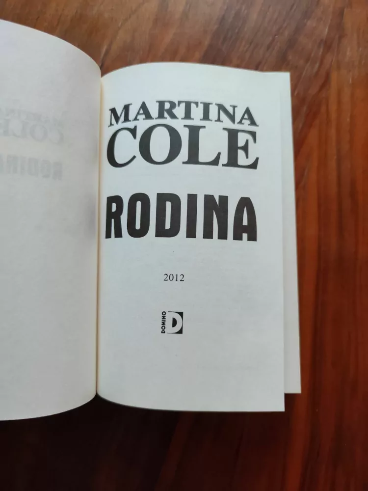 MARTINA COLE - Rodina