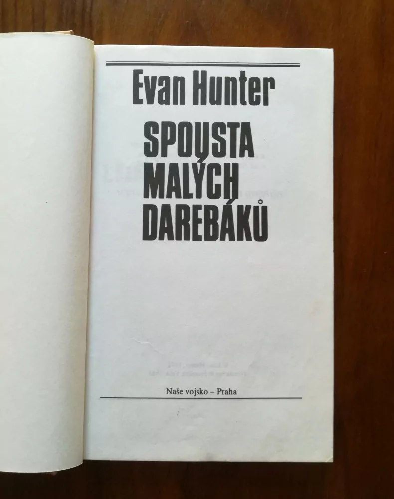 EVAN HUNTER - Spousta malých darebáků