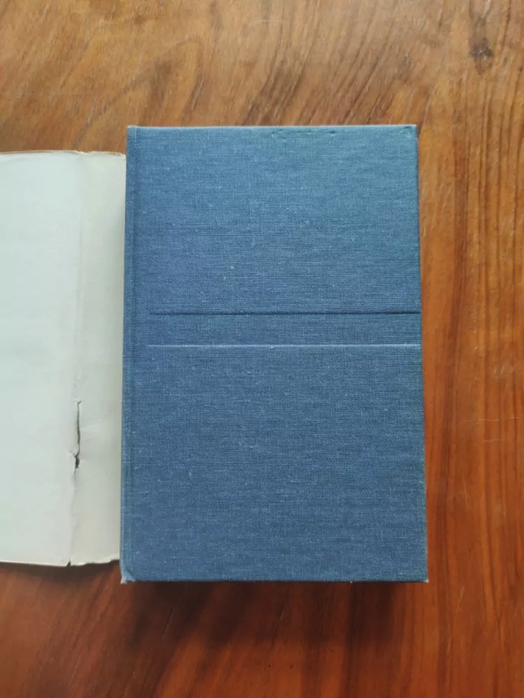 PĚT BELGICKÝCH NOVEL