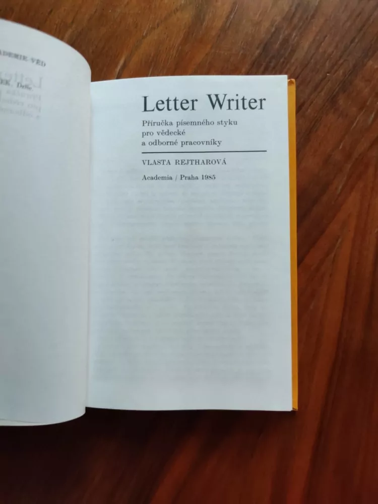 VLASTA REJTHAROVÁ - Letter-Writer - Příručka písemného styku pro vědecké a odborné pracovníky