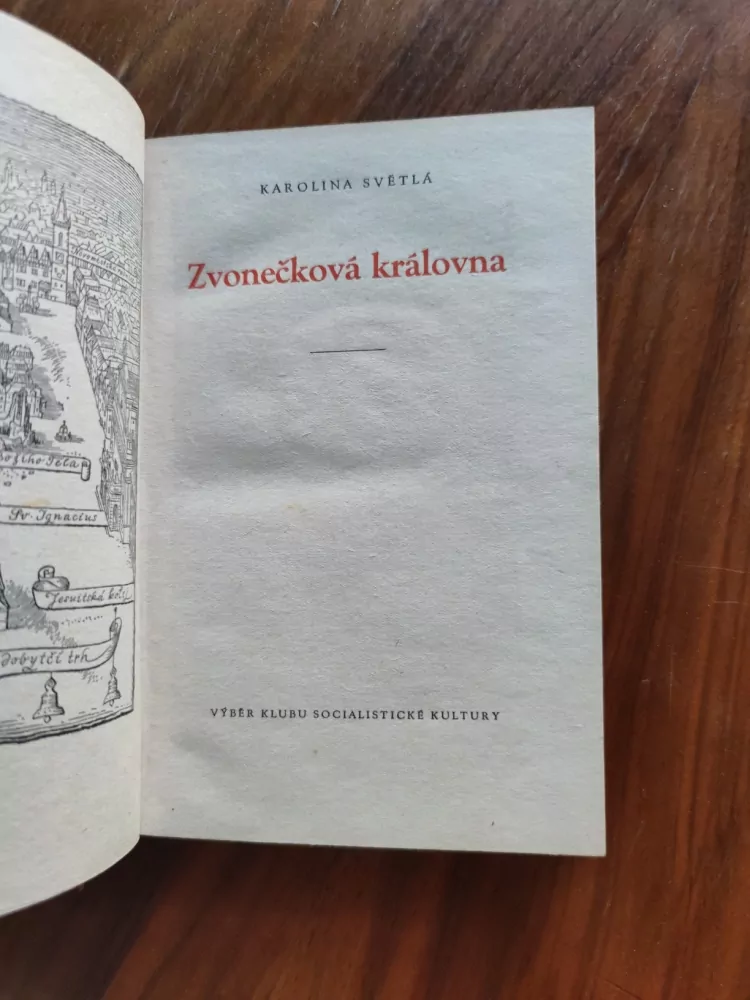 KAROLINA SVĚTLÁ - Zvonečková královna