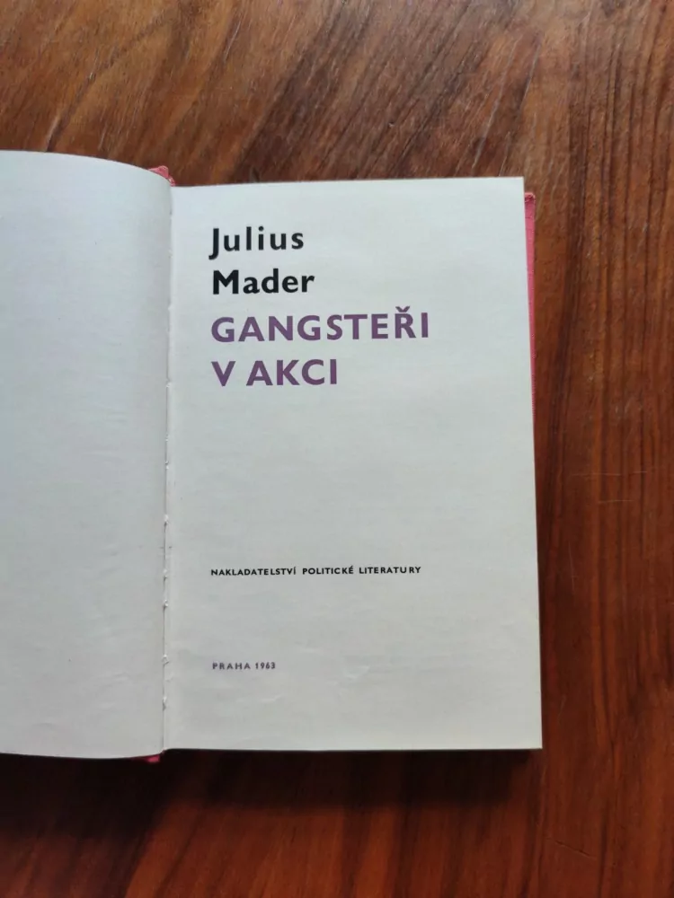 JULIUS MADER- Gangsteři v akci