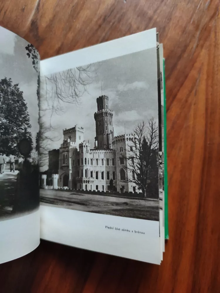 JOSEF A MARIE ERHARTOVI - Zámek Hluboká a jeho okolí