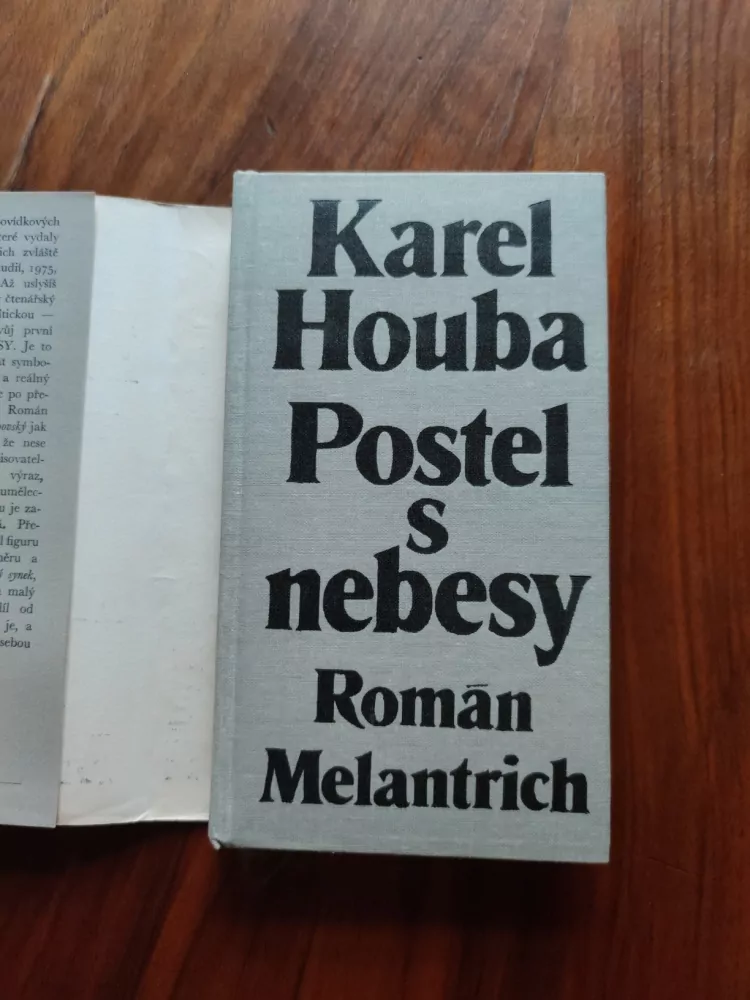 KAREL HOUBA - Postel s nebesy