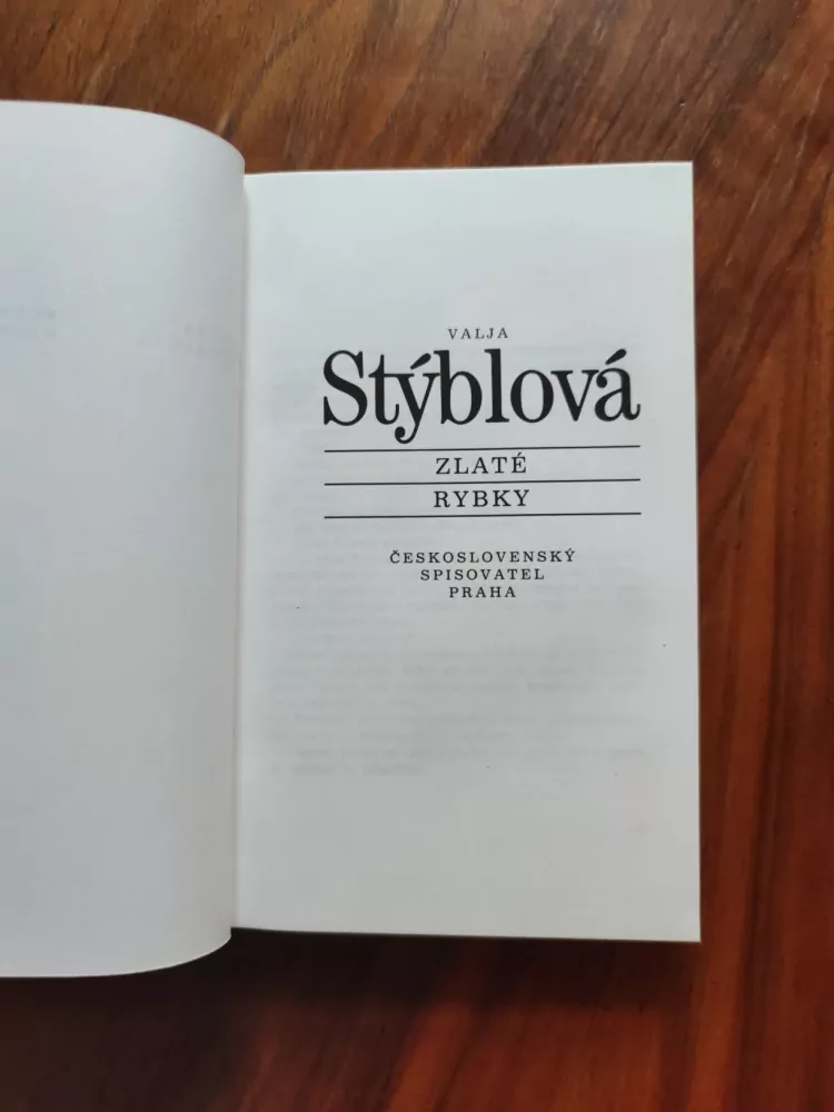VALJA STÝBLOVÁ  - Zlaté rybky