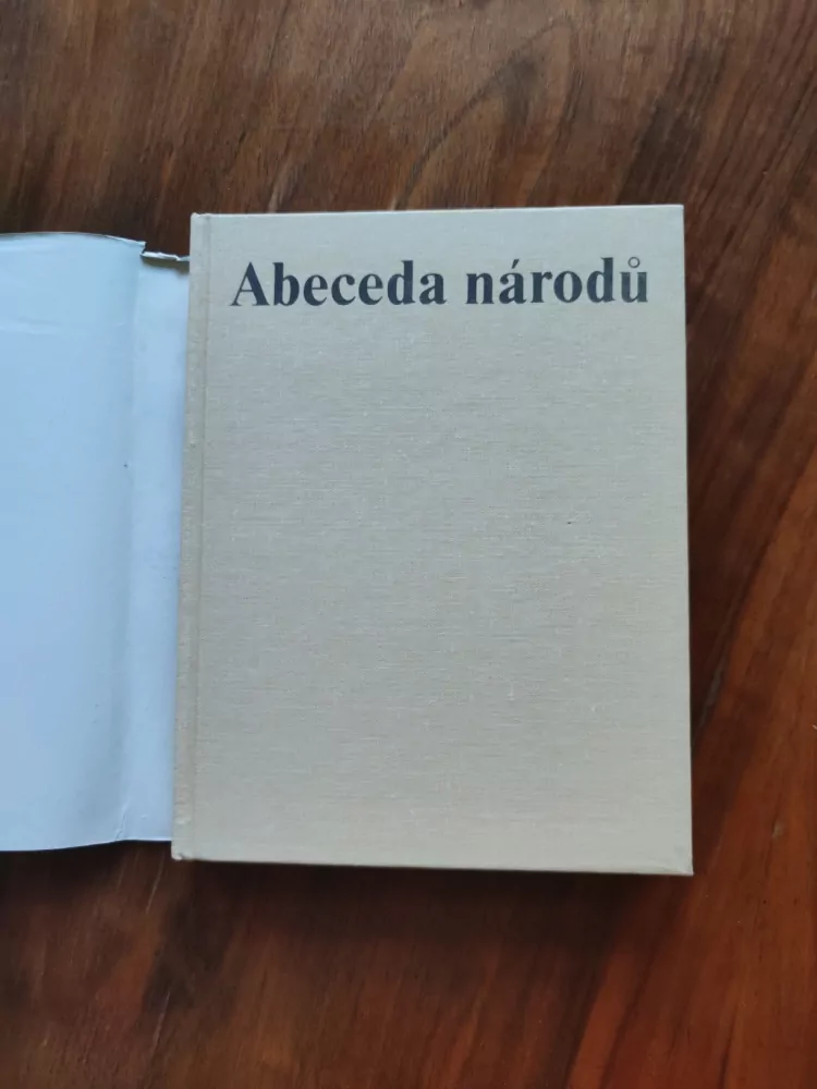 JOSEF WOLF - Abeceda národů
