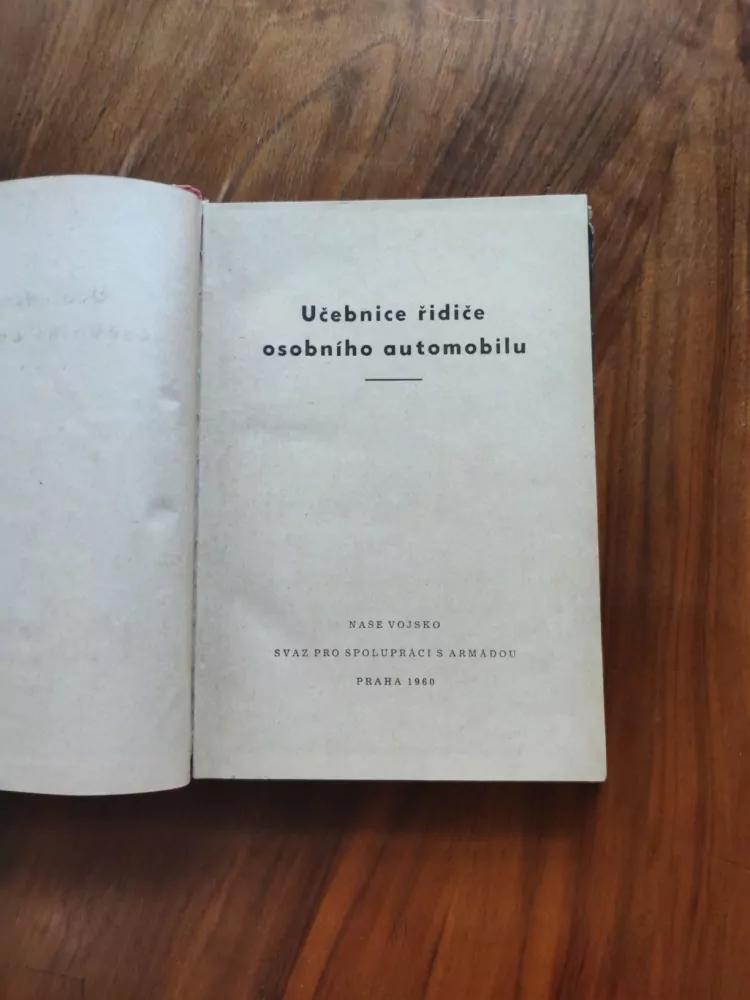 BEDŘICH JECH - Učebnice řidiče osobního automobilu
