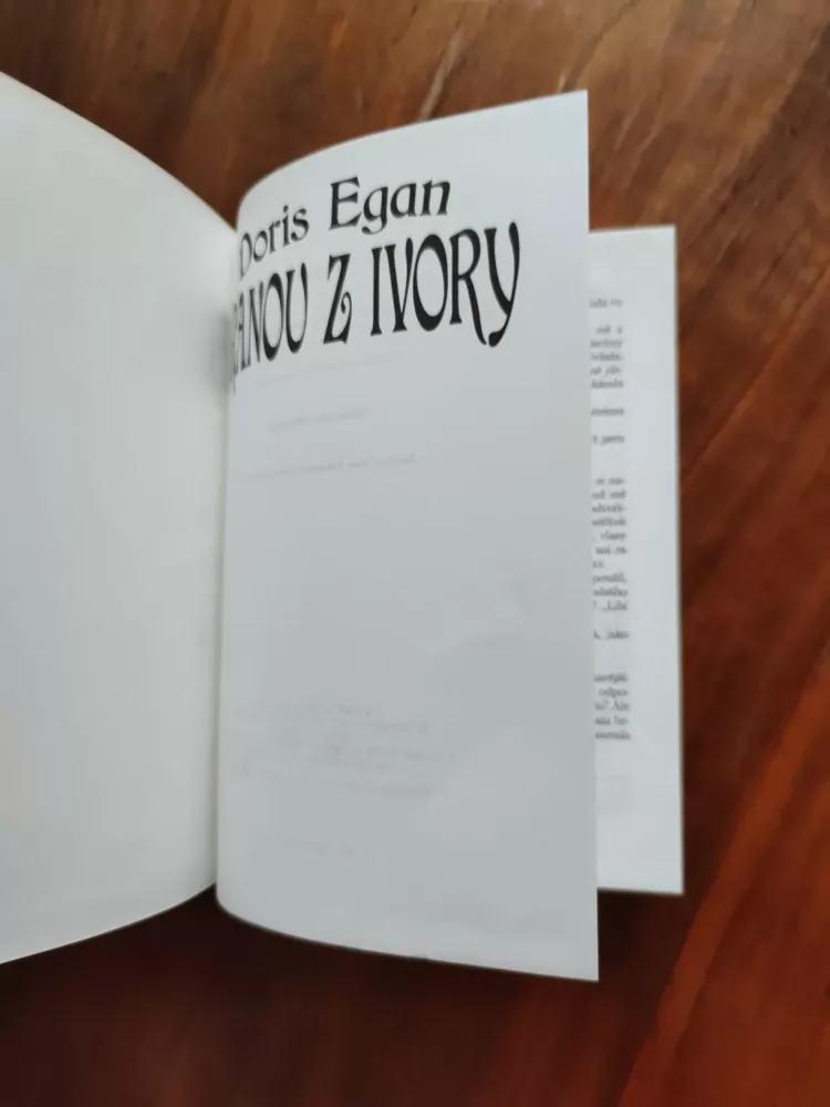 DORIS EGAN - Branou z Ivory