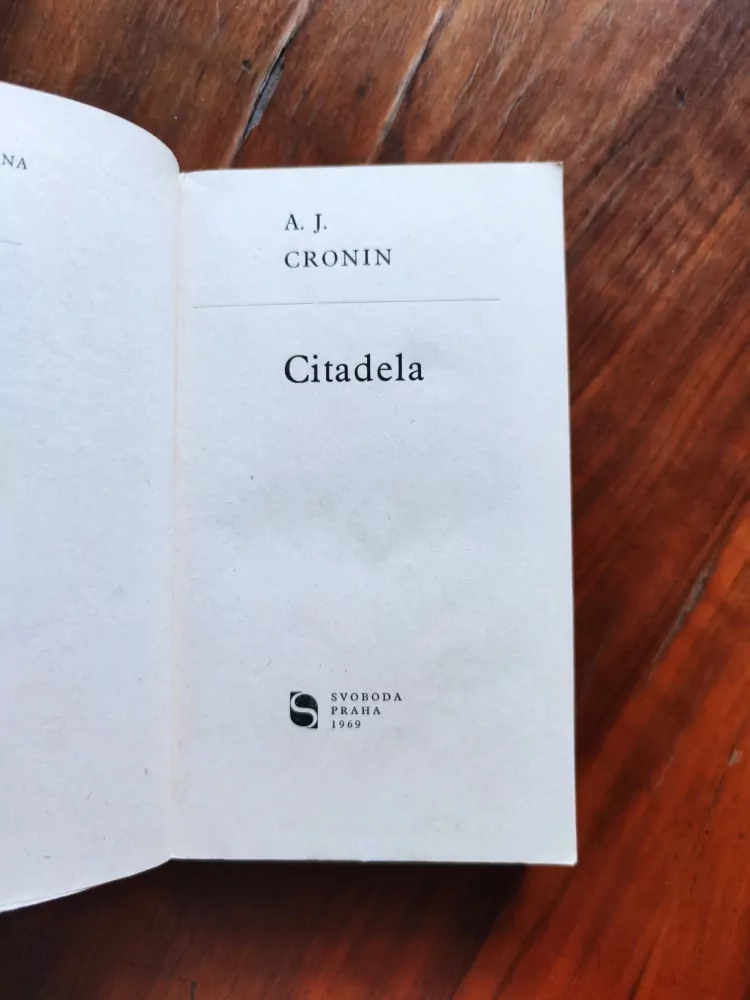 ARCHIBALD JOSEPH CRONIN - Citadela