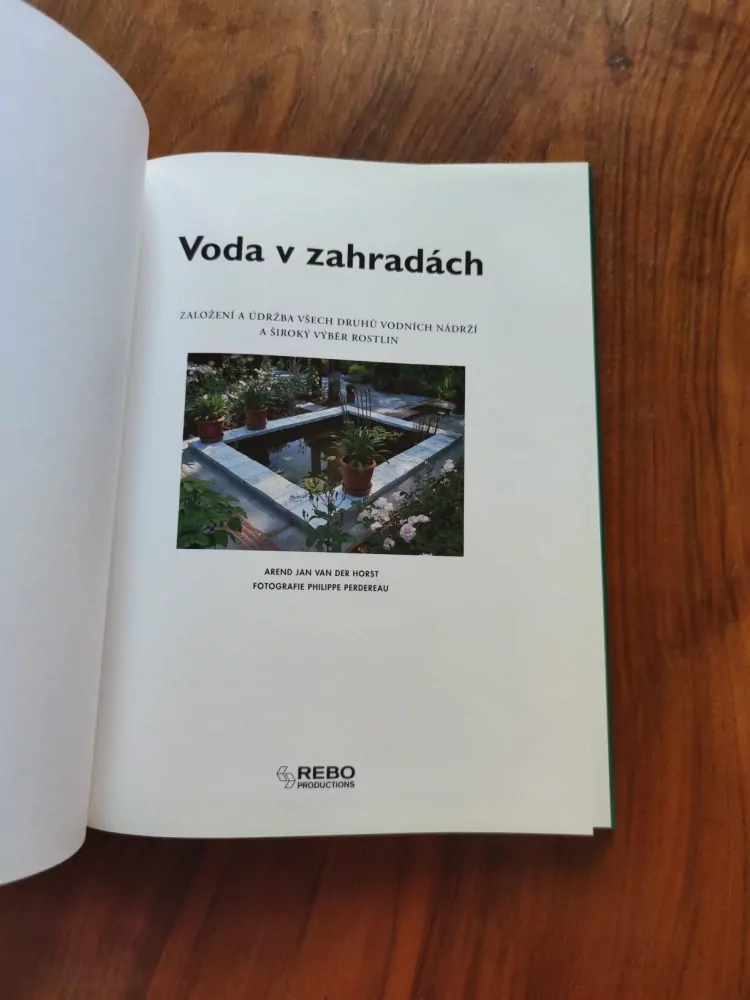 AREND JAN VAN DER HORST - Voda v zahradách