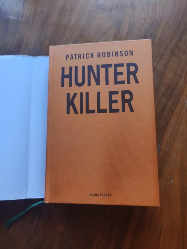 PATRICK ROBINSON -  Hunter Killer