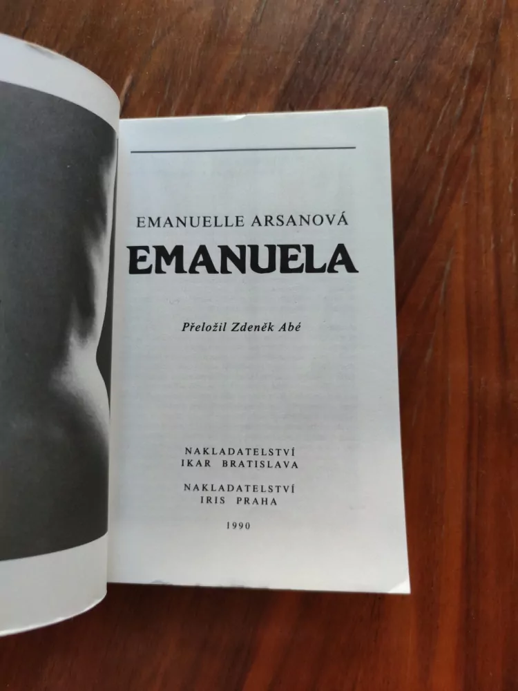 EMANUELLE ARSANOVÁ - Emanuela
