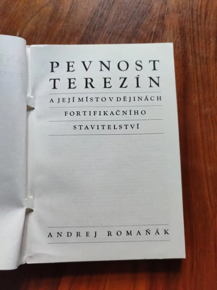 ANDREJ ROMAŇÁK - Pevnost Terezín