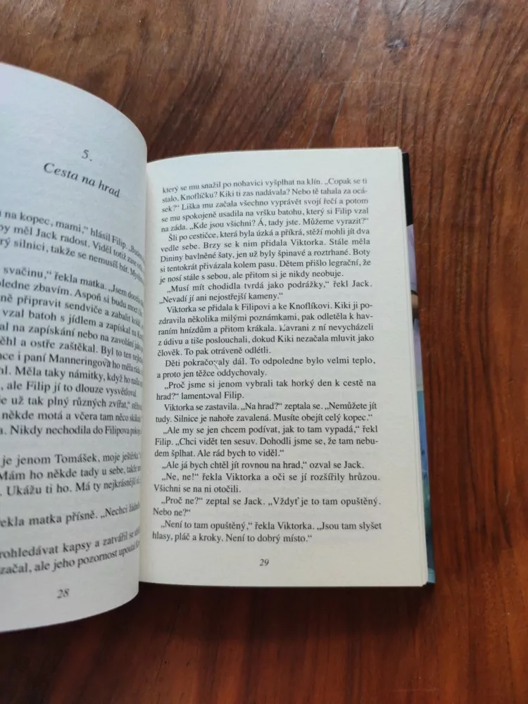 ENID BLYTON - Tajemný hrad