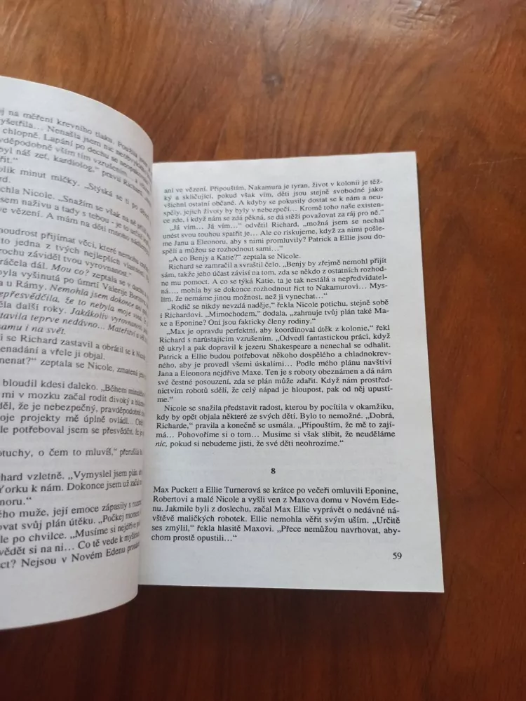 ARTHUR CHARLES CLARKE, GENTRY LEE - Ráma tajemství zbavený