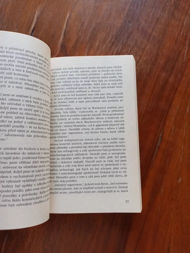 JACK LAURENCE CHALKER - Kerberos: Vlk ve stádu