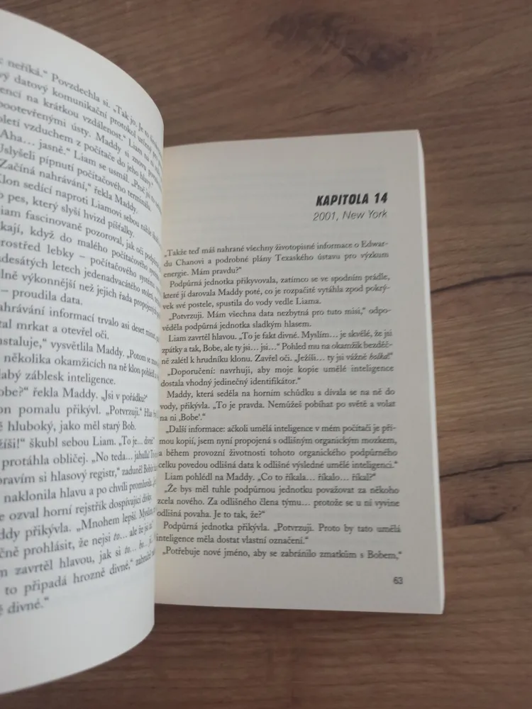 ALEX SCARROW - Jezdci časem 2. – Predátoři