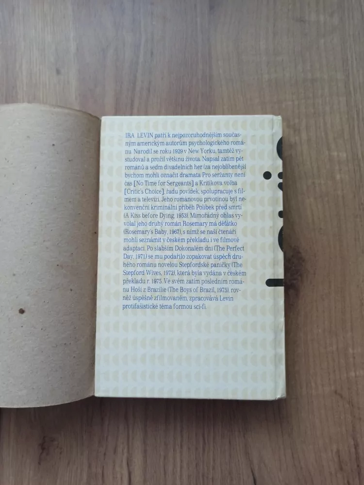 IRA LEVIN - Rosemary má děťátko, Stepfordské paničky