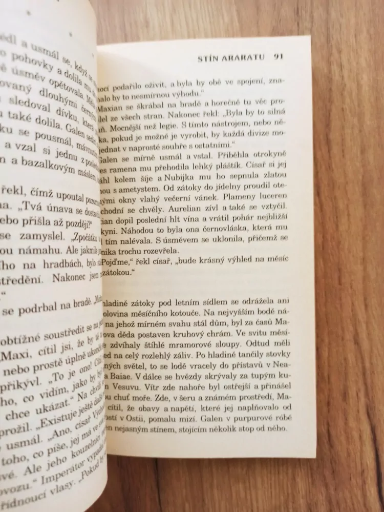 THOMAS HARLAN - Imperiální přísaha 1. - Stín Araratu