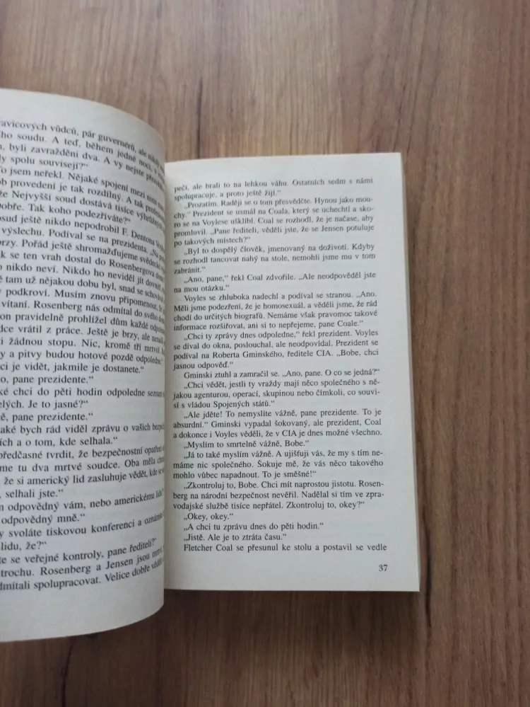 JOHN GRISHAM - Případ Pelikán