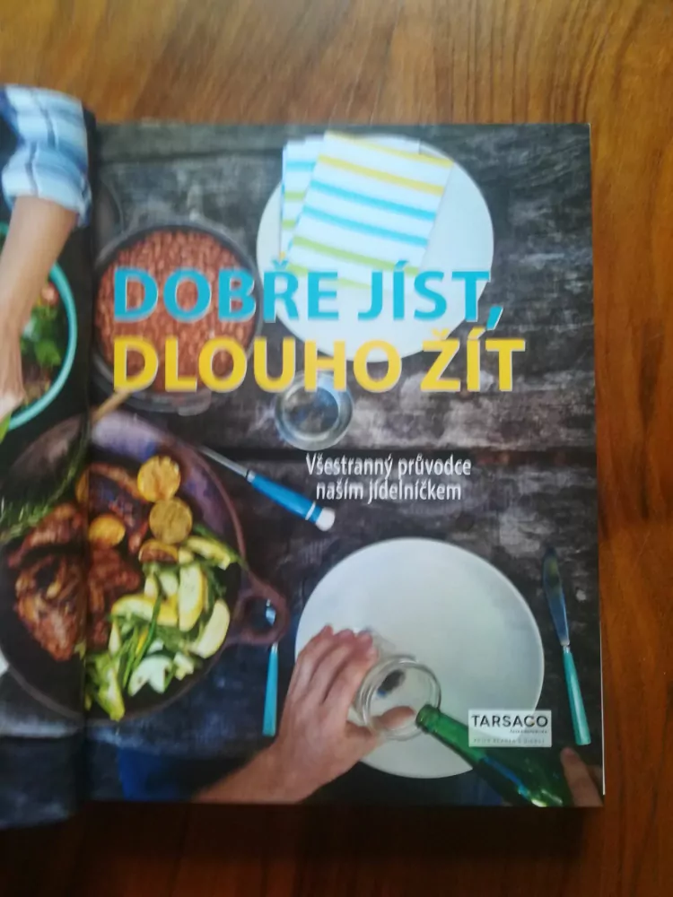 ELIZABETH ADLAM a kolektiv - Dobře jíst, dlouho žít