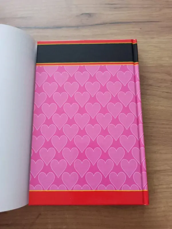 JACQUELINE WILSON - První láska