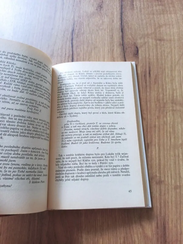 JANA TOMANOVÁ - Žít a věřit