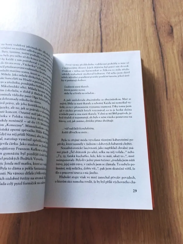 BOHUMIL BEZOUŠKA - Jak jsem proskotačil život