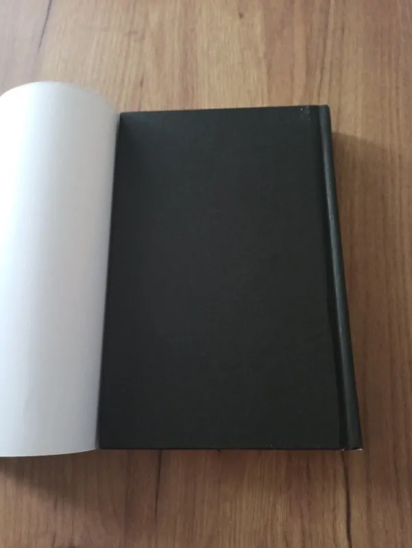 FLYNN BERRY - Dvojí život