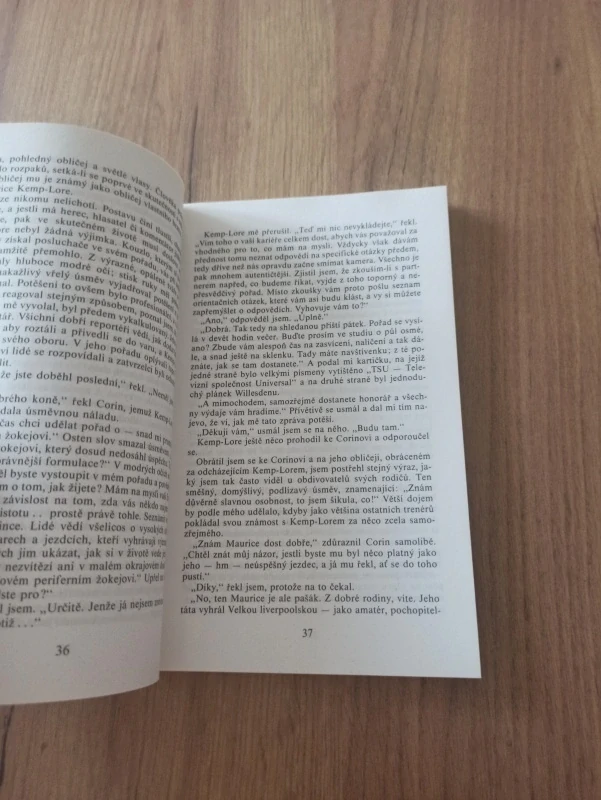 DICK FRANCIS - Nervy