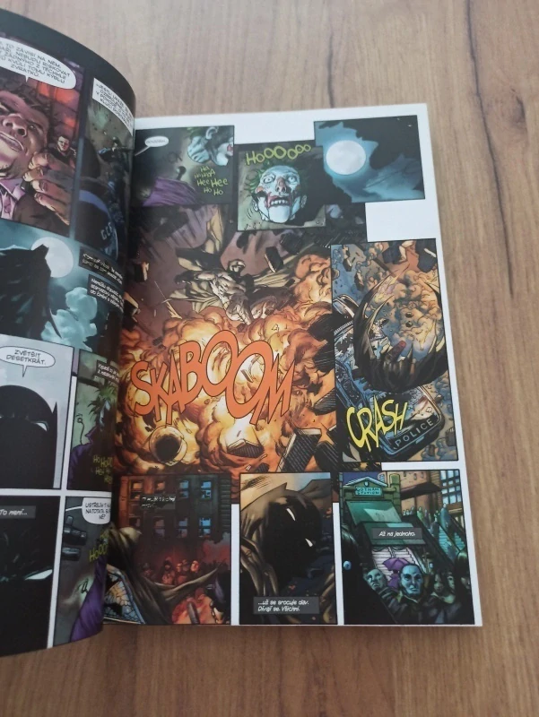 TONY S. DANIEL - Batman: Detective Comics 1. - Tváře smrti