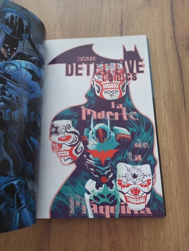 BRIAN BUCCELLATO, FRANCIS MANAPUL, PETER J. TOMASI, RAY FAWKES - Batman: Detective Comics 8. - Krev hrdinů