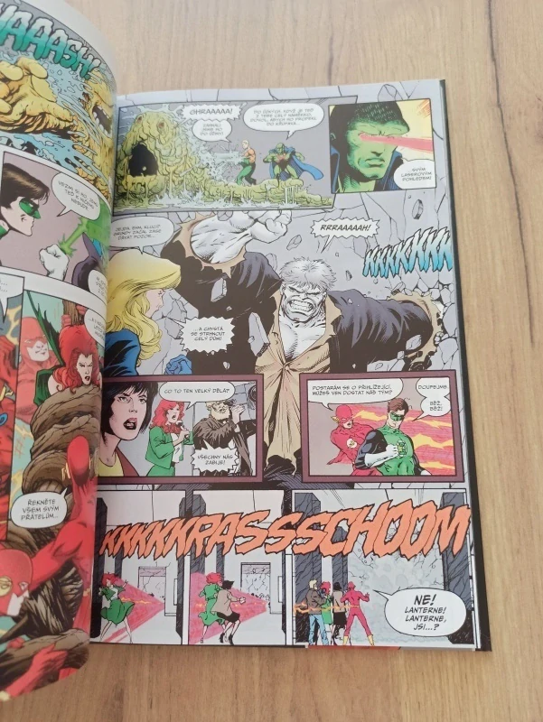 MARK WAID, BRIAN AUGUSTYN, GARDNER FOX - DC Komiksový komplet č. 14. - JLA Rok jedna - Kniha první