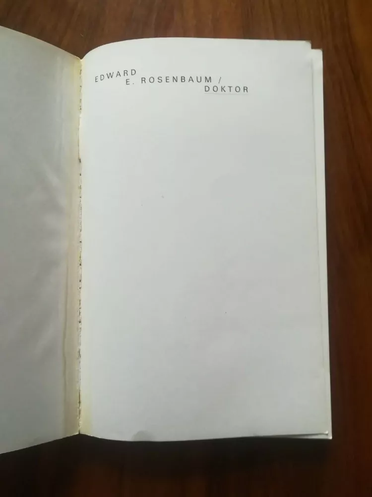 EDWARD E. ROSENBAUM - Doktor. Jak chutná vlastní medicína